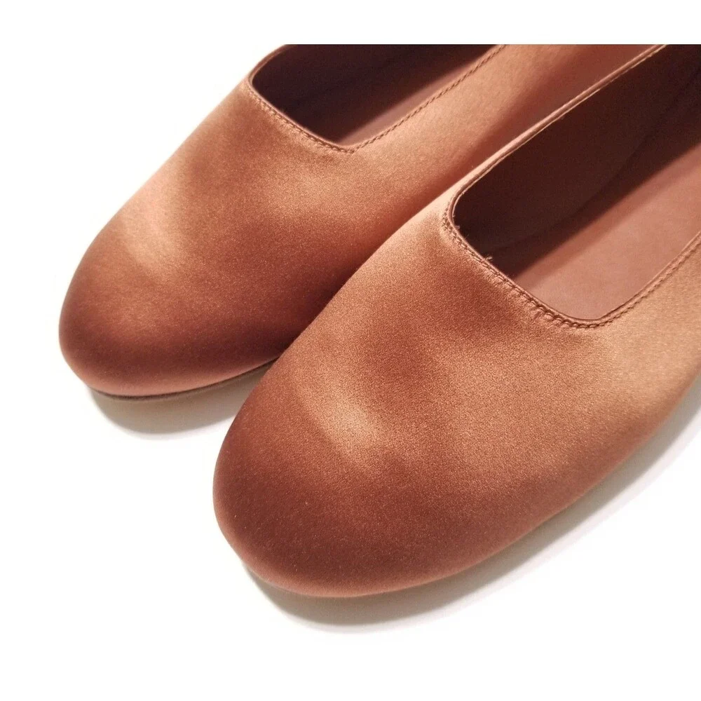 NIB Vince Maxwell Italian Satin Ballet Flat in Salmon Size 5.5, 6.5, 7.5, 8 $225 - Picture 12 of 15